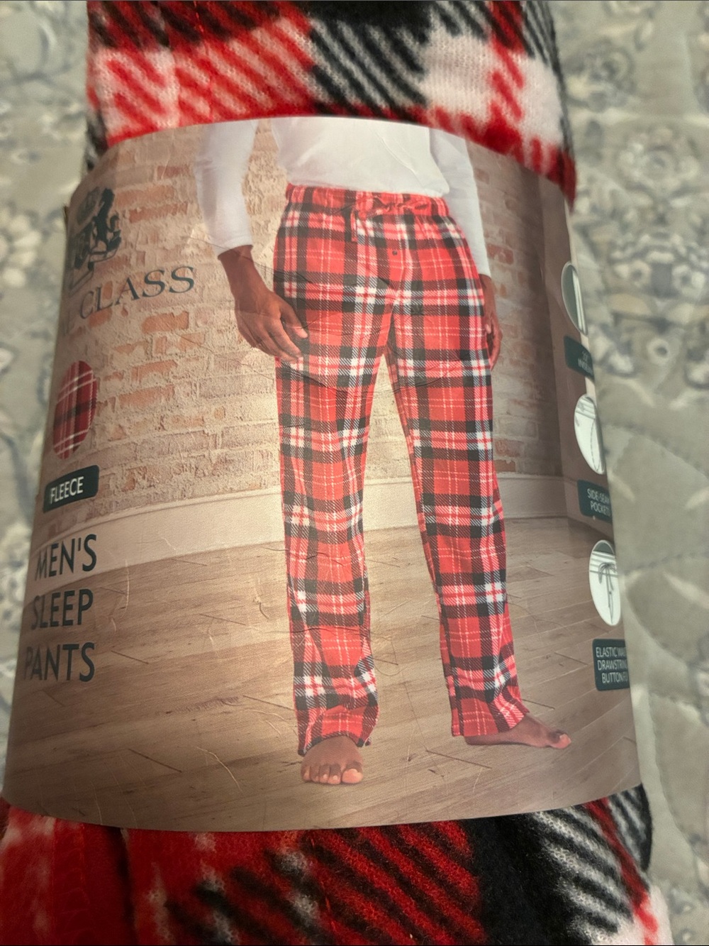 Royal Class Men’s Fleece Sleep Pants Pockets Plaid Red Black White Size M 32-34